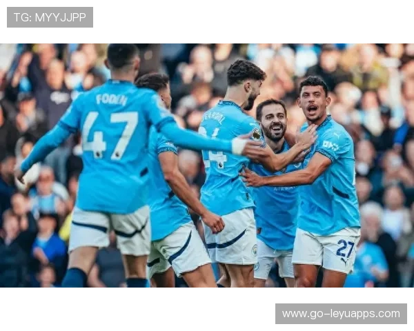 瓜帅式引援与阿莫林式重建的差异分析