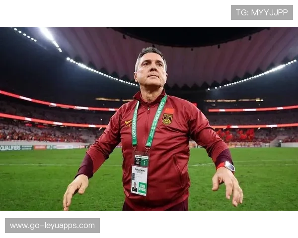 U22国足主帅：球员就是11个“兵马俑”，铁打的阵容！