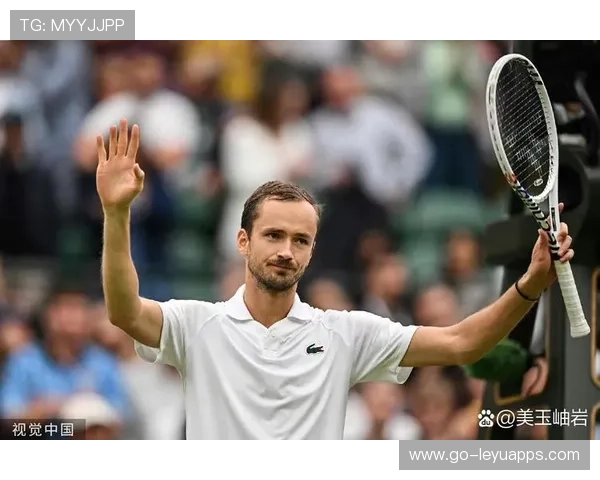 梅德韦杰夫连续三场零封,统治硬地赛场,梅德韦杰夫视频 梅德韦杰夫连续三场零封,统治硬地赛场,梅德韦杰夫视频